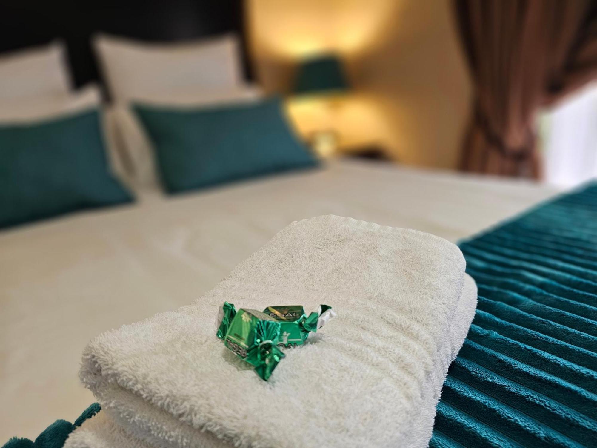 Bettie'S Luxury Lodge Kroonstad Esterno foto
